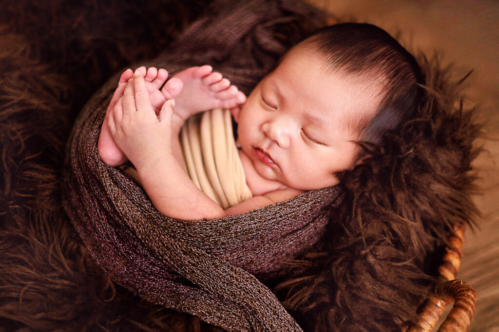 Manila Newborn Photographer. Baby boy sleeping.